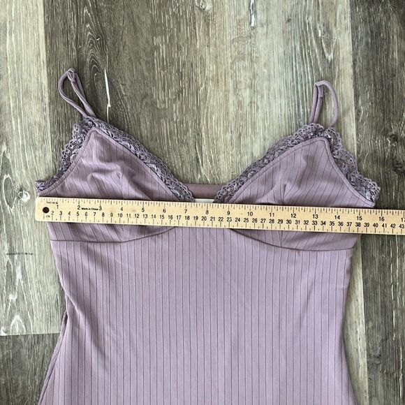 Superdown Stacie Lace Cami Slip Dress Lavender Size Medium - Picture 9 of 16